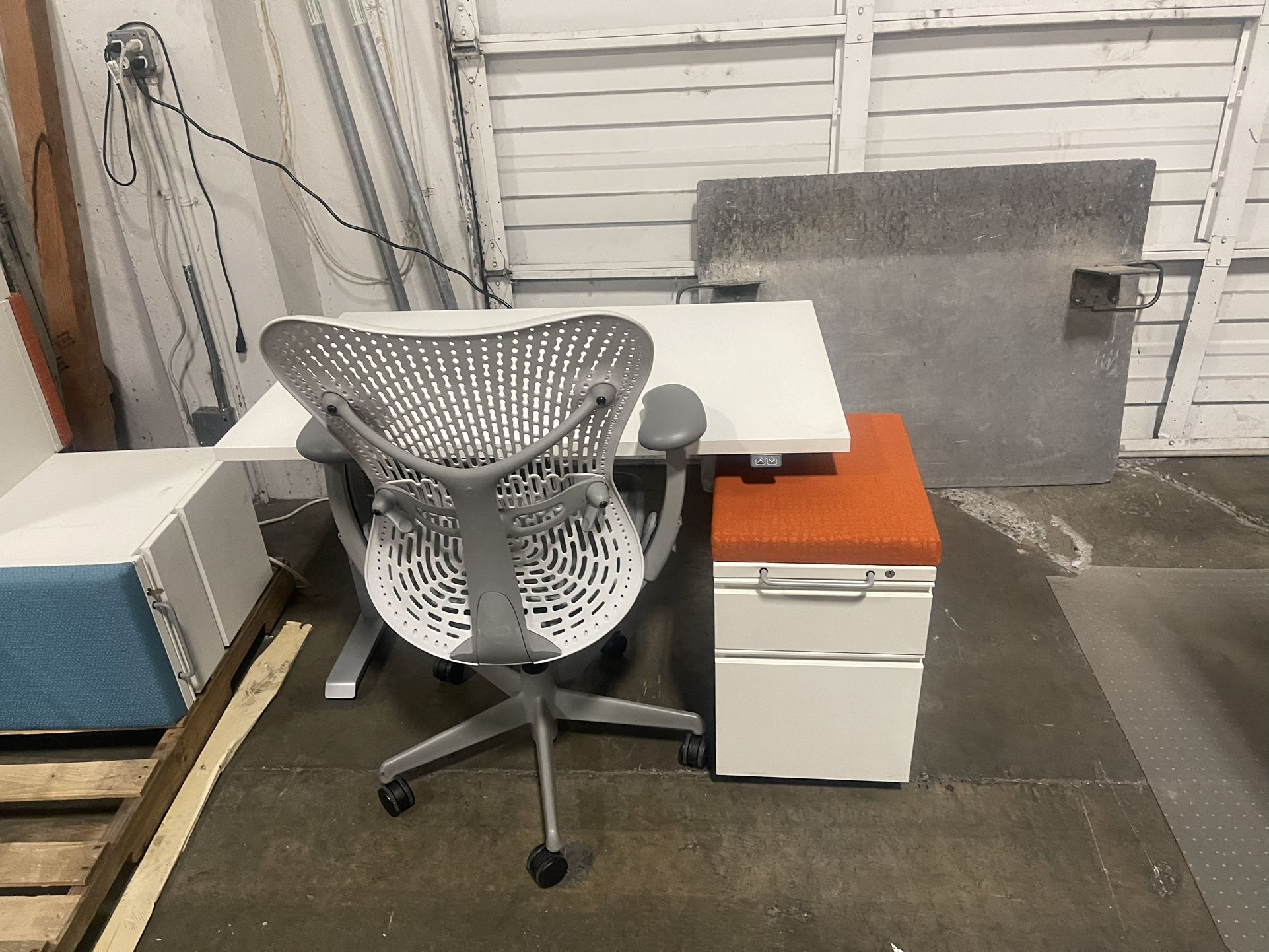 48” J Star Standing Desk! We Have 30” And 24” Deep Surfaces! We Also Have Monitor Arms And Chairs!