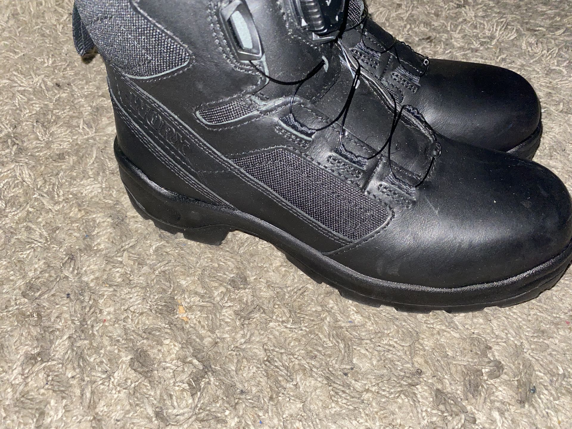 CLASH® V2 6" WATERPROOF BOOT SIZE 9