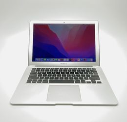MacBook Air 13” 2015 i5 8gb ram