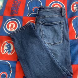 Women’s Jean Size:6/28S