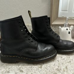 Dr Martens 