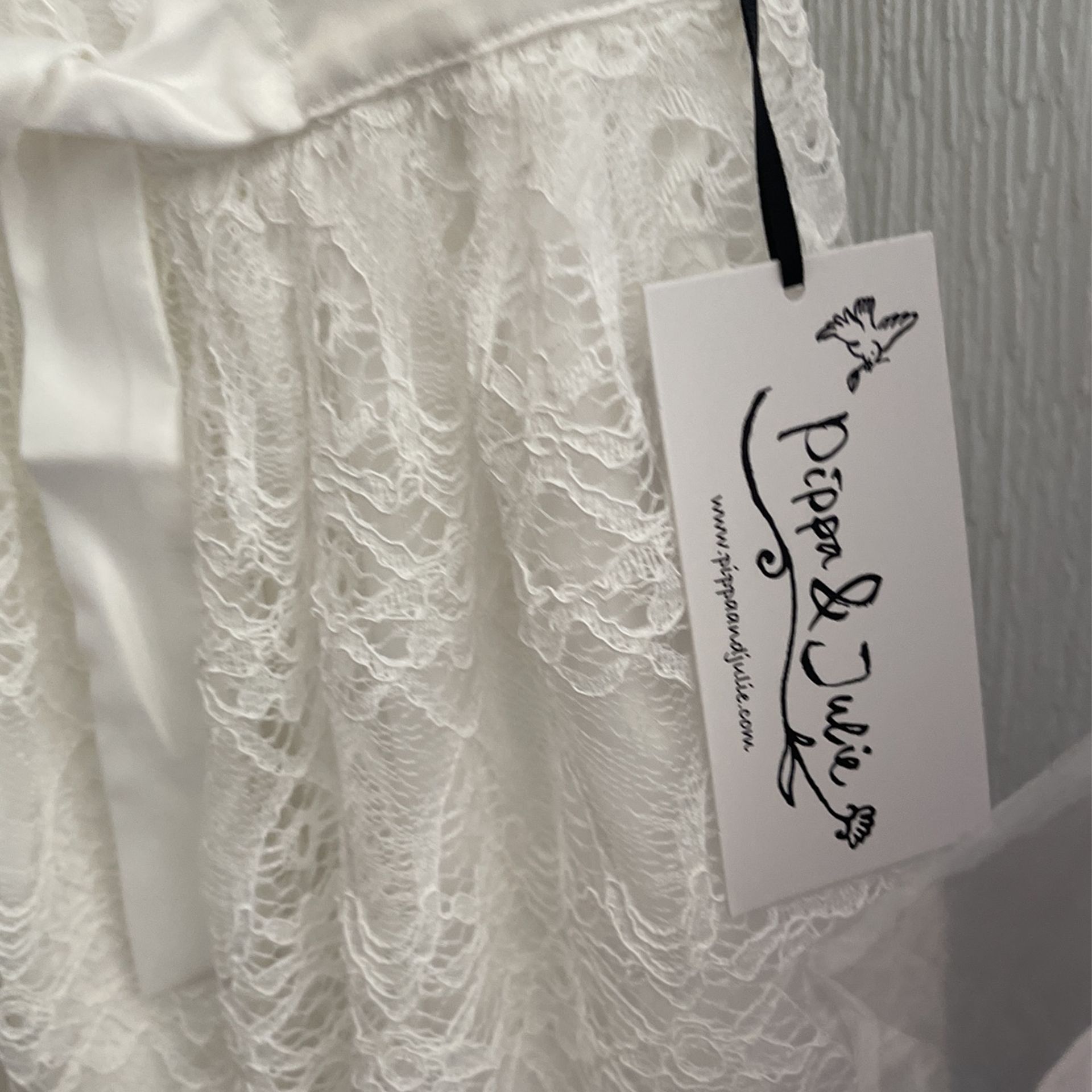 INFANTS 20$ EACH BAPTISMAL LONG DRESS WITH CAP SUZE 3/6 MONTHS NEW
