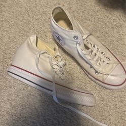 Converse Women Size 8
