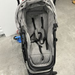  Stroller 
