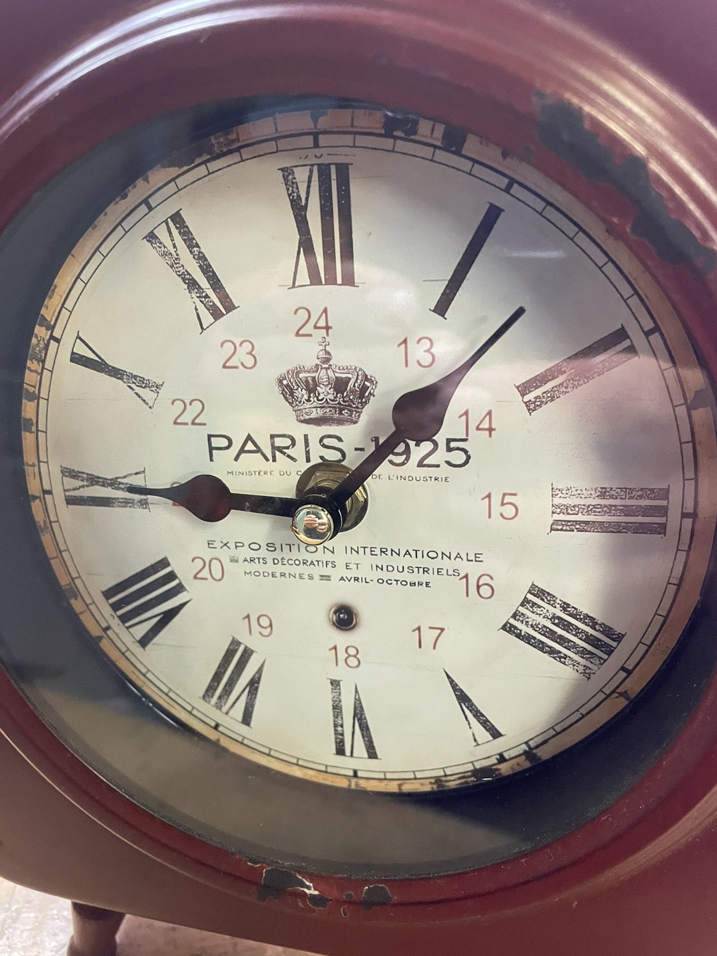 Vintage style metal clock