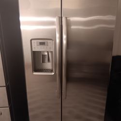 Stainless Steel GE Refrigerator 