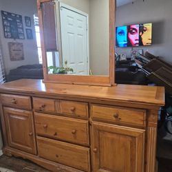 Solid Wood Dresser With Mirror