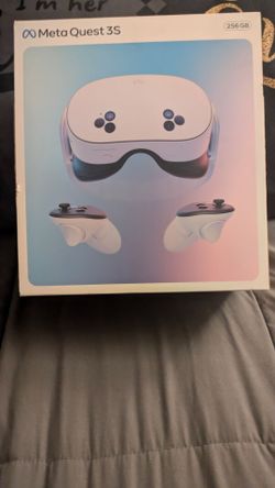 Meta Quest 3s VR Headset