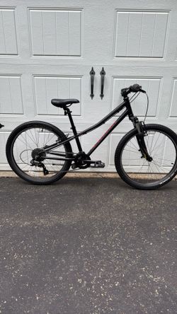 Specialized youth bike