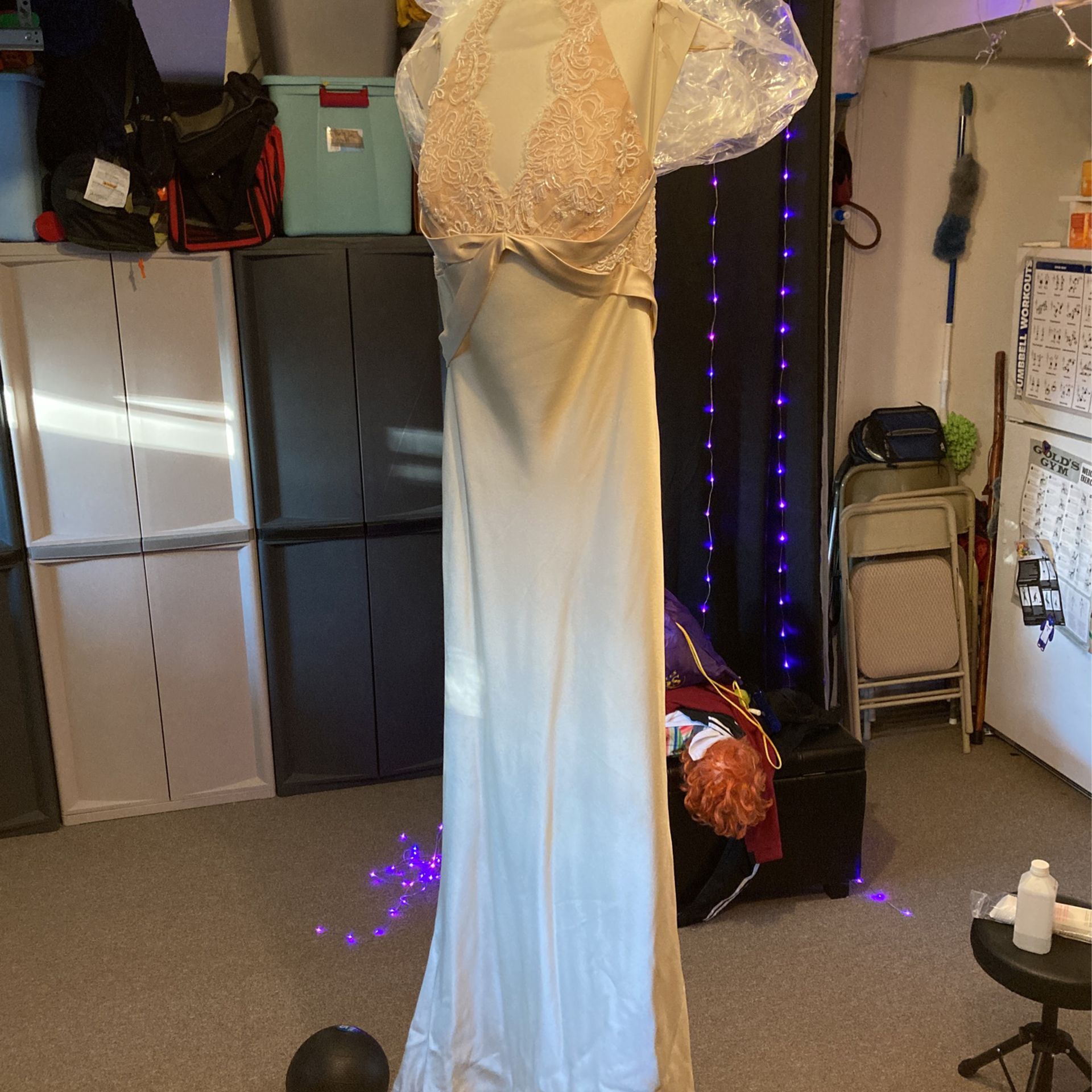 Wedding Dress Gown/Evening Dress Gown