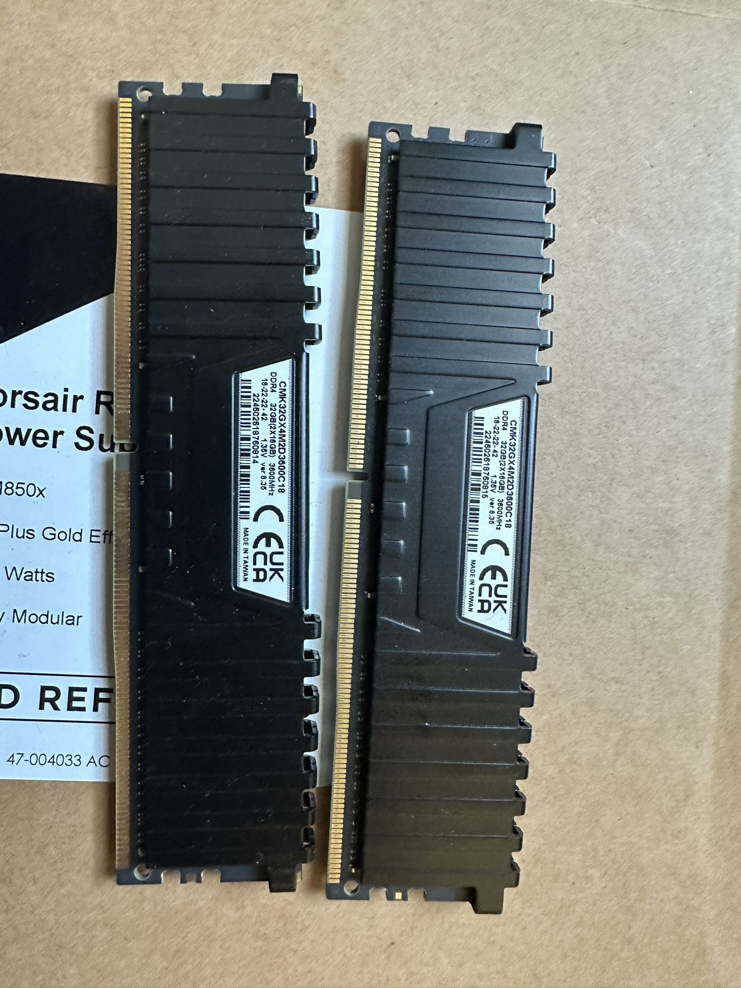 Corsair ddr4 Lpx Ram 16gb Each Stick