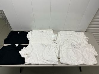 Lot of 37 - Gildan SoftStyle Men's Cotton T-Shirts - Unisex