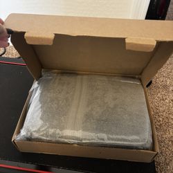 Amazon fade-resistant 6 Piece Cotton Towel Set (grey)