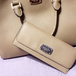 Michael Kors Purse & Wallet