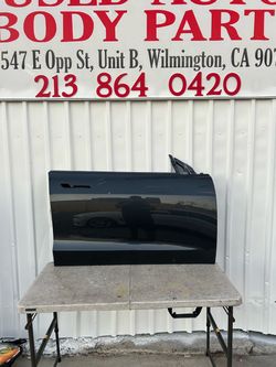 2024 2025 2026 Tesla model 3 right front door