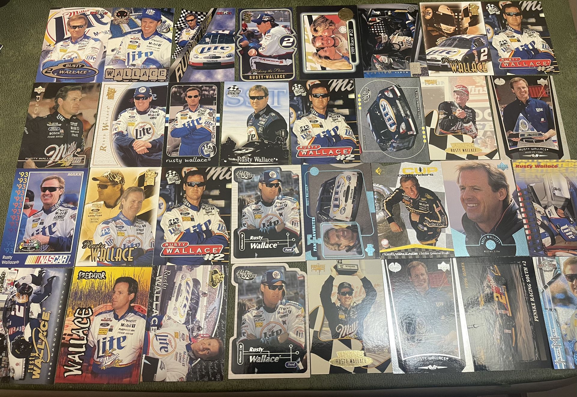 Awesome Lot Of 32 Rusty Wallace NASCAR Cards #2