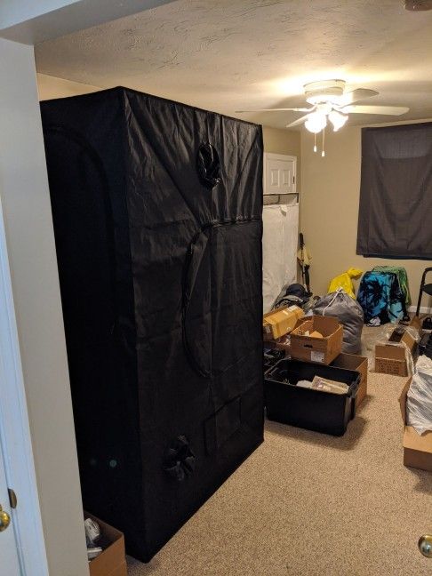 Grow Tent