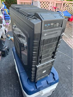 FULL TOWER COOLERMASTER PC CASE