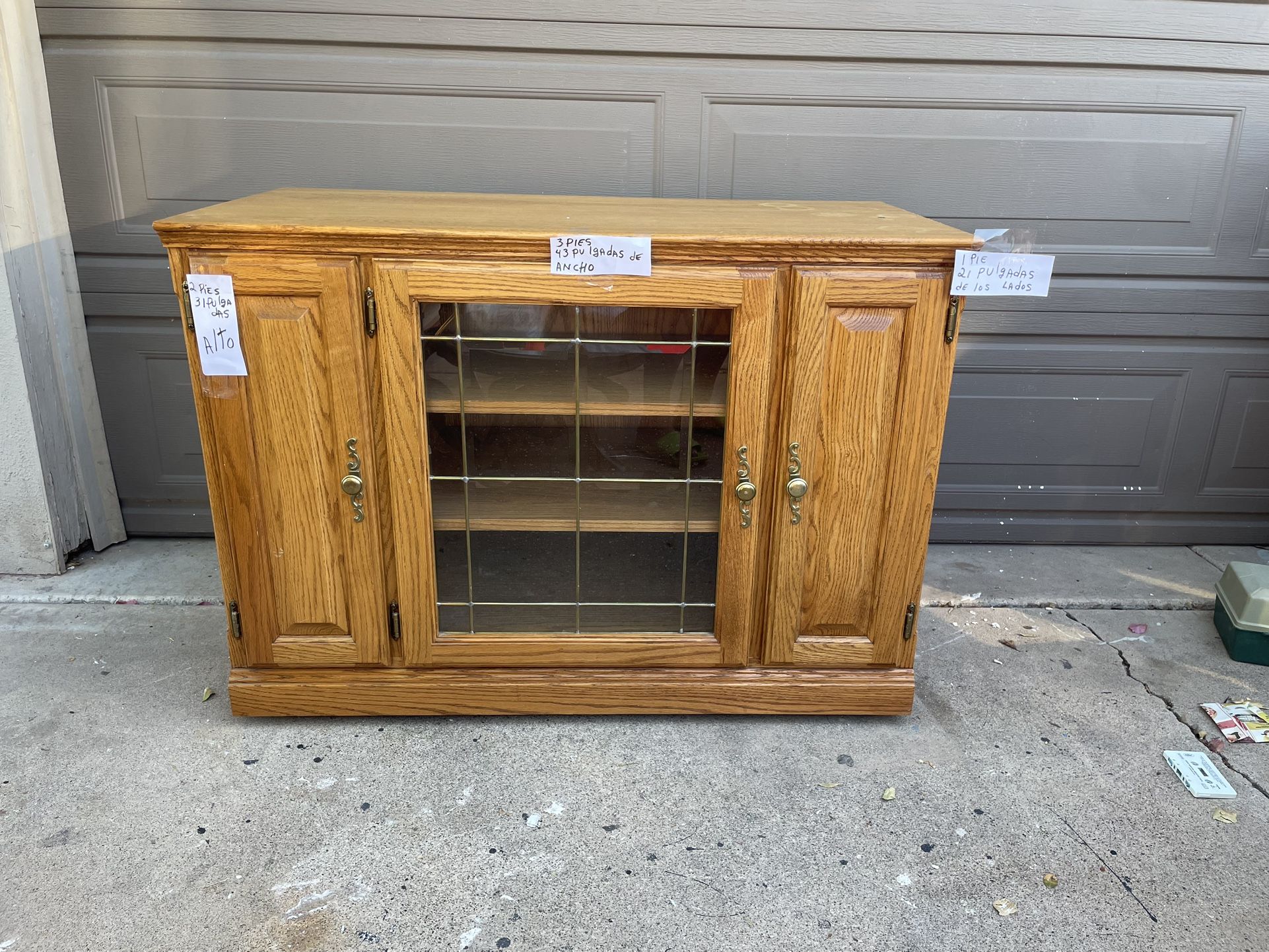 Bonito Gabinetito Lara La Sala Color Miel 80.00 Dólares