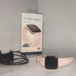Fitbit VERSA 2 Smartwatch 