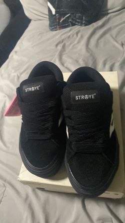 Straye shoes