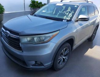 2016 Toyota Highlander