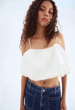 NWT H&M White Bubble Hem Cropped Cami Top – Size L