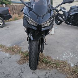 2019 Ninja 400