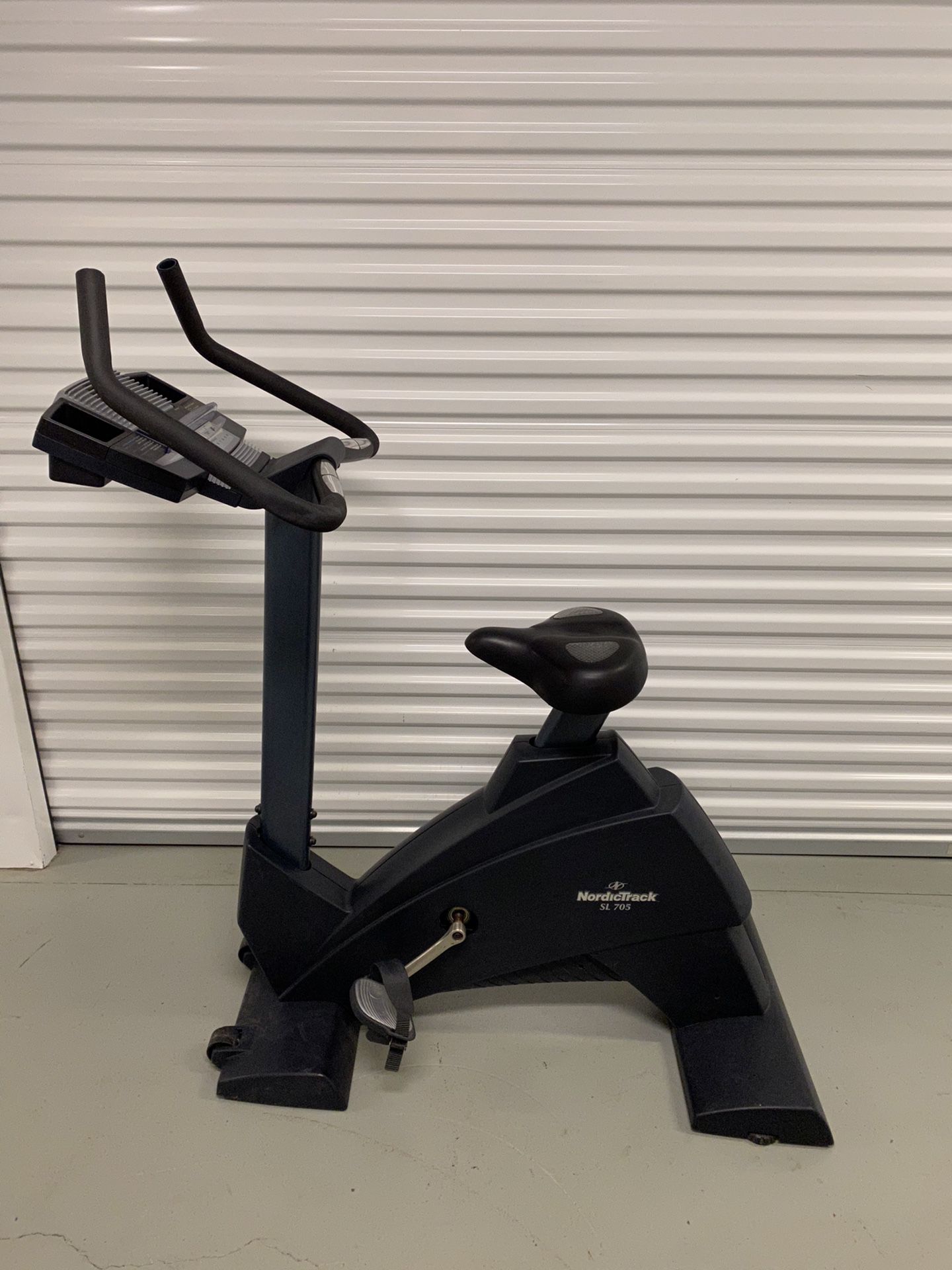 NordicTrack SL705 Upright Exercise Cycle Bike