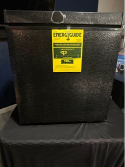 (BRAND NEW)🔥🔥SALE/Electactic 1.8 Cu. Ft. Compact Chest Freezer