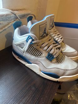 Jordan 4 military size 9