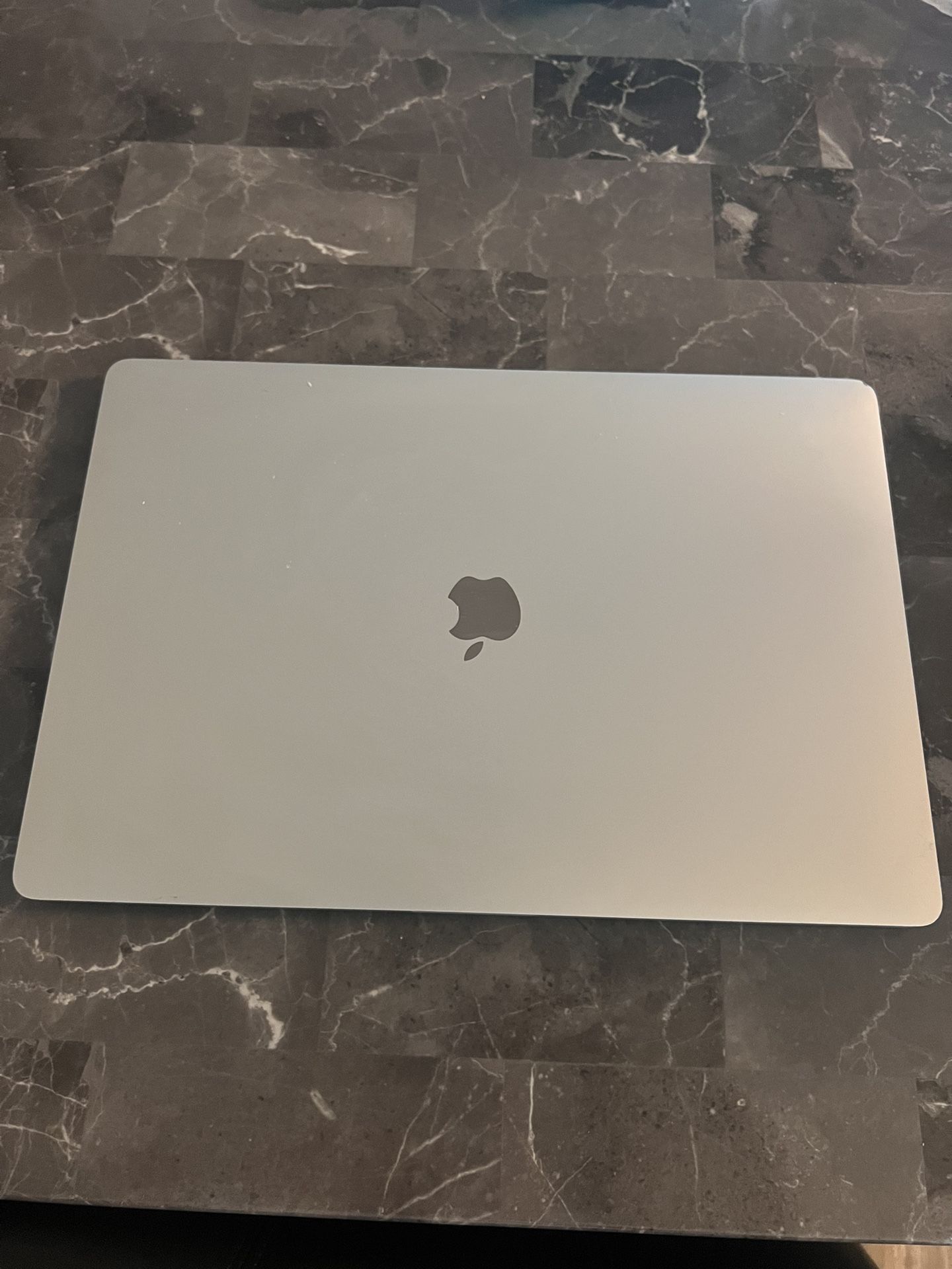 Mac Book Pro