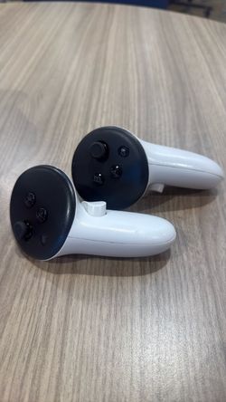 Meta Quest 3 VR Headset