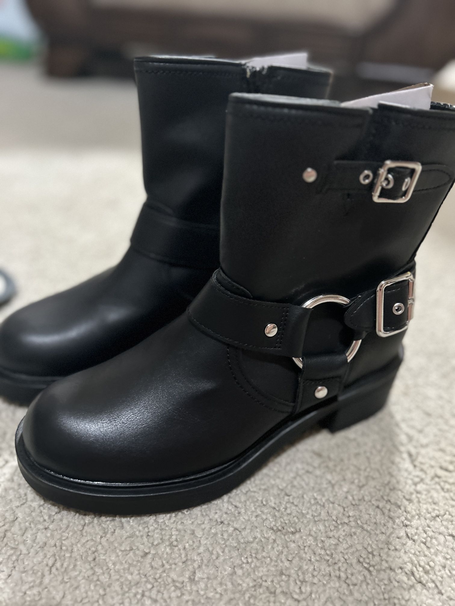 Women’s Boots Size 7.5