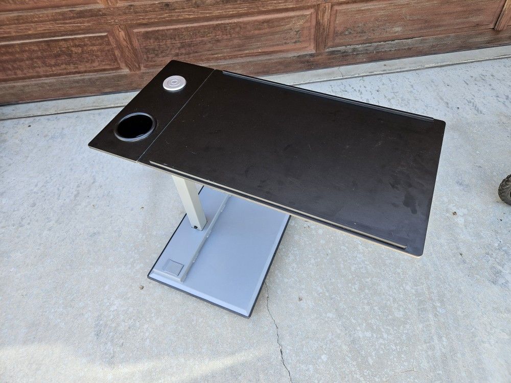 Hospital/Bedside Table