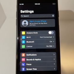 Apple iPhone 7 32/64GB Unlocked (over 50 available)