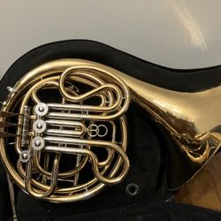  Beautiful Rose Gold French Horn