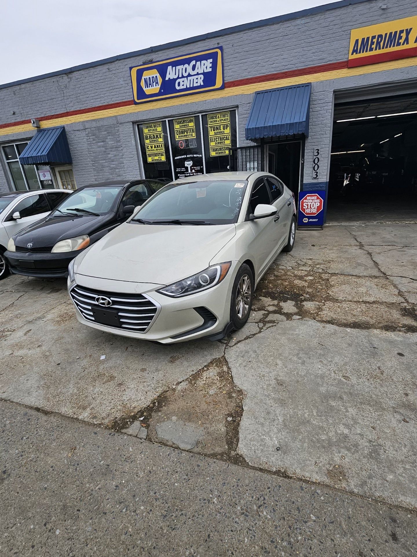 2017 Hyundai Elantra