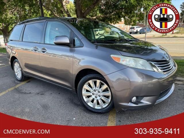 2011 Toyota Sienna