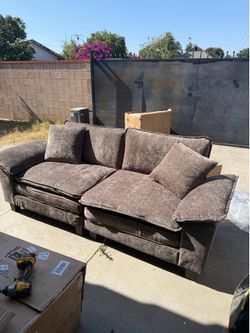 Couch love seat