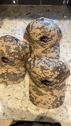 3 UTSA Rowdy camouflage cap