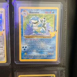 Blastoise HOLO RARE Pokemon Card