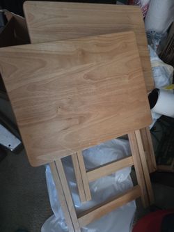 New Bed Tray And Two TV trays
