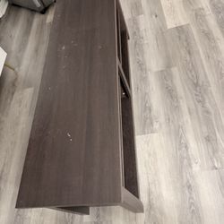 TV stand 