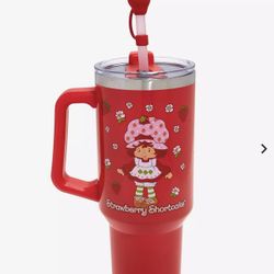 Strawberry Shortcake Tumblr without straw topper