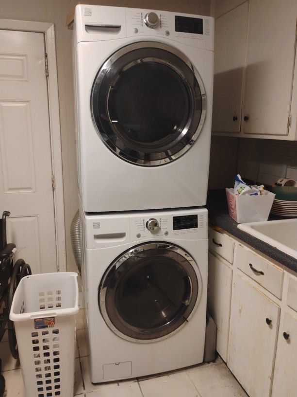 Selling My Washer And Dyer For 800.00$  Please Call My Direct Number (contact info removed) Thank You