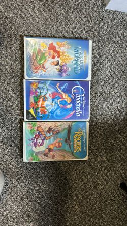 3  black diamond classics disney  home movie vhs tapes