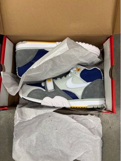 Nike air trainer 1