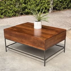West Elm Industrial Storage Coffee Table – Mid Century Modern Pop-Up (FREE DELIVERY 🚚)