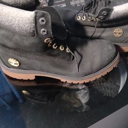 NBA EDITION BLACK TIMBERLAND 10 AND A HALF 